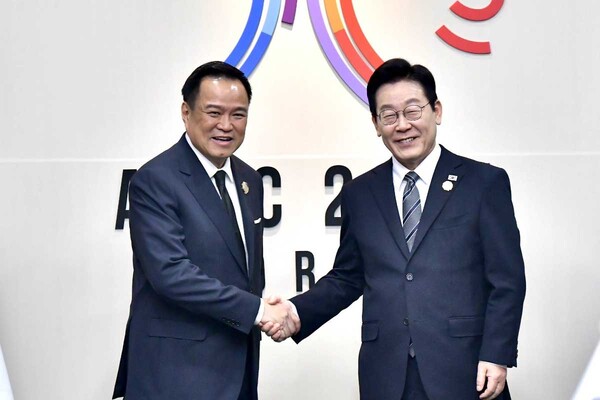 prime minister.resize